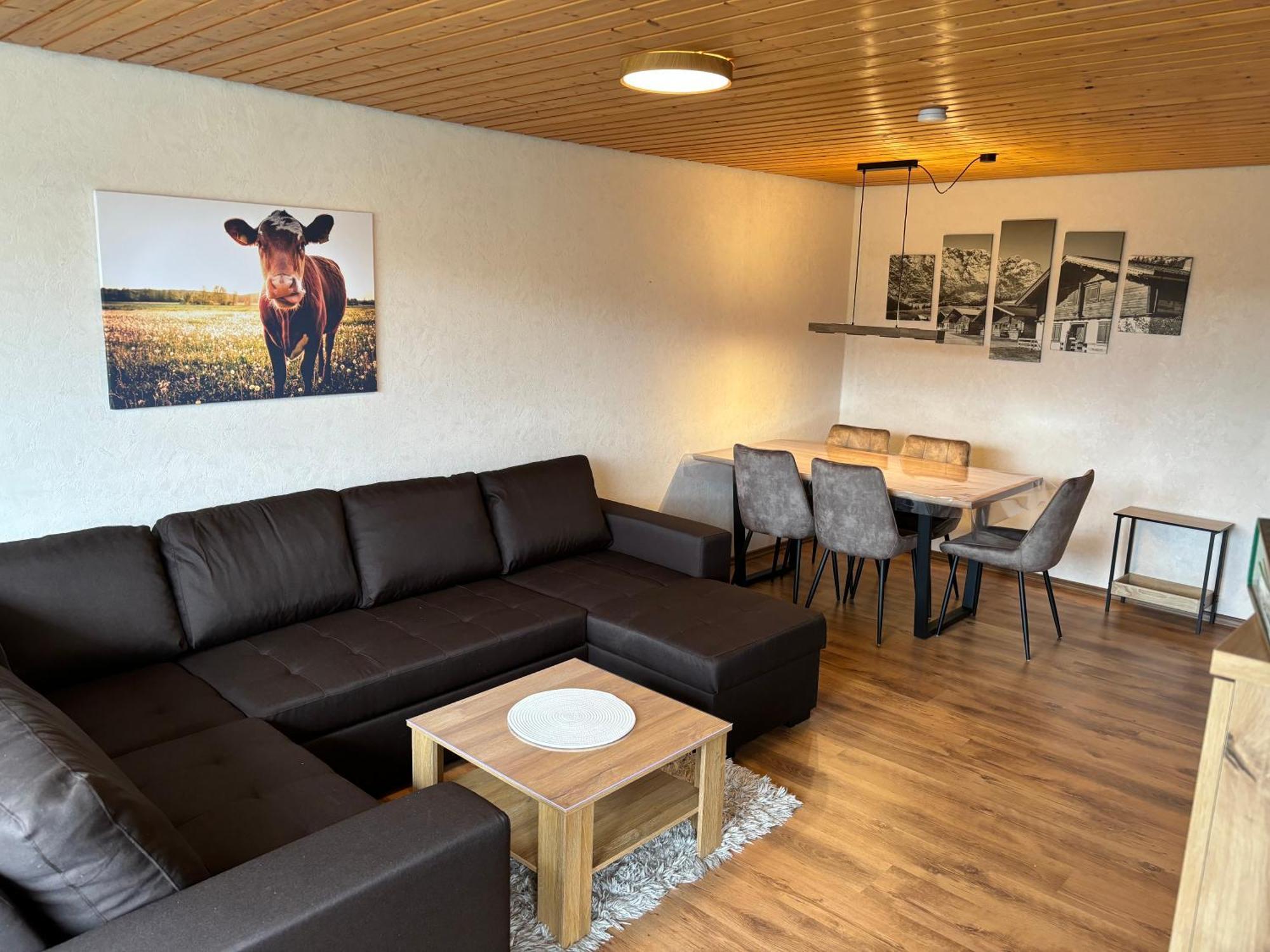 Schoene 2 1/2 Zimmer Ferienwohnung In Oberstaufen - Hoamatle - Extérieur photo